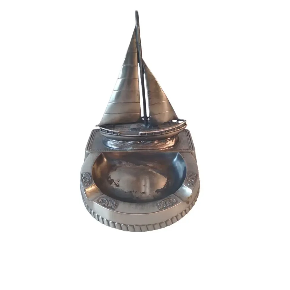 Comoys of London Japan Vintage Metal‎ Ashtray Sailboat Nautical Decor 4.5